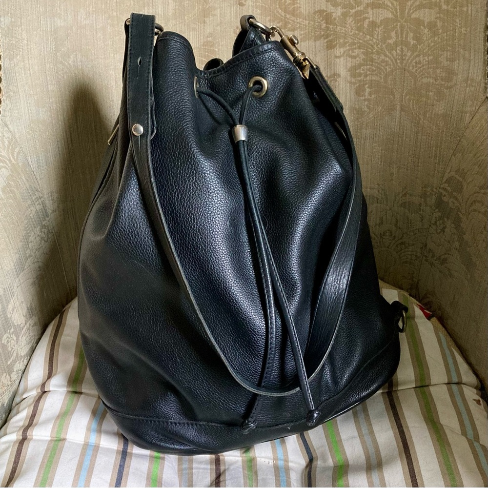 Vintage Longchamp Le Foulonné Drawstring Crossbody Sling Shoulder Bucket